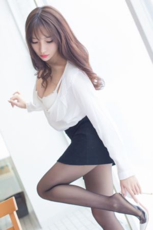 吃胸抓奶摸下面的视频