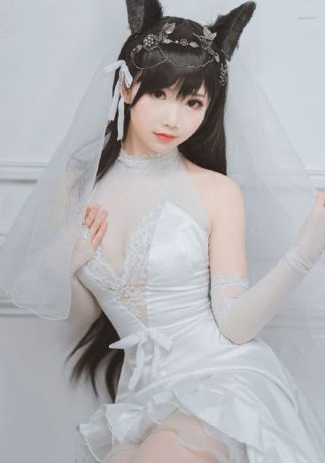 天降女子从二楼掉下来了人物樱花