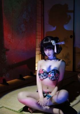 支配的讲台动漫