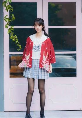 诱人的极品女邻居hd